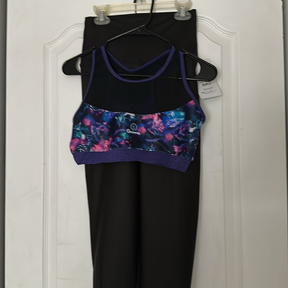 Grama Leggings Women’s Set (Top&Bottom) Black.